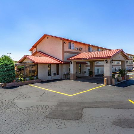 Rodeway Inn Farmington Esterno foto