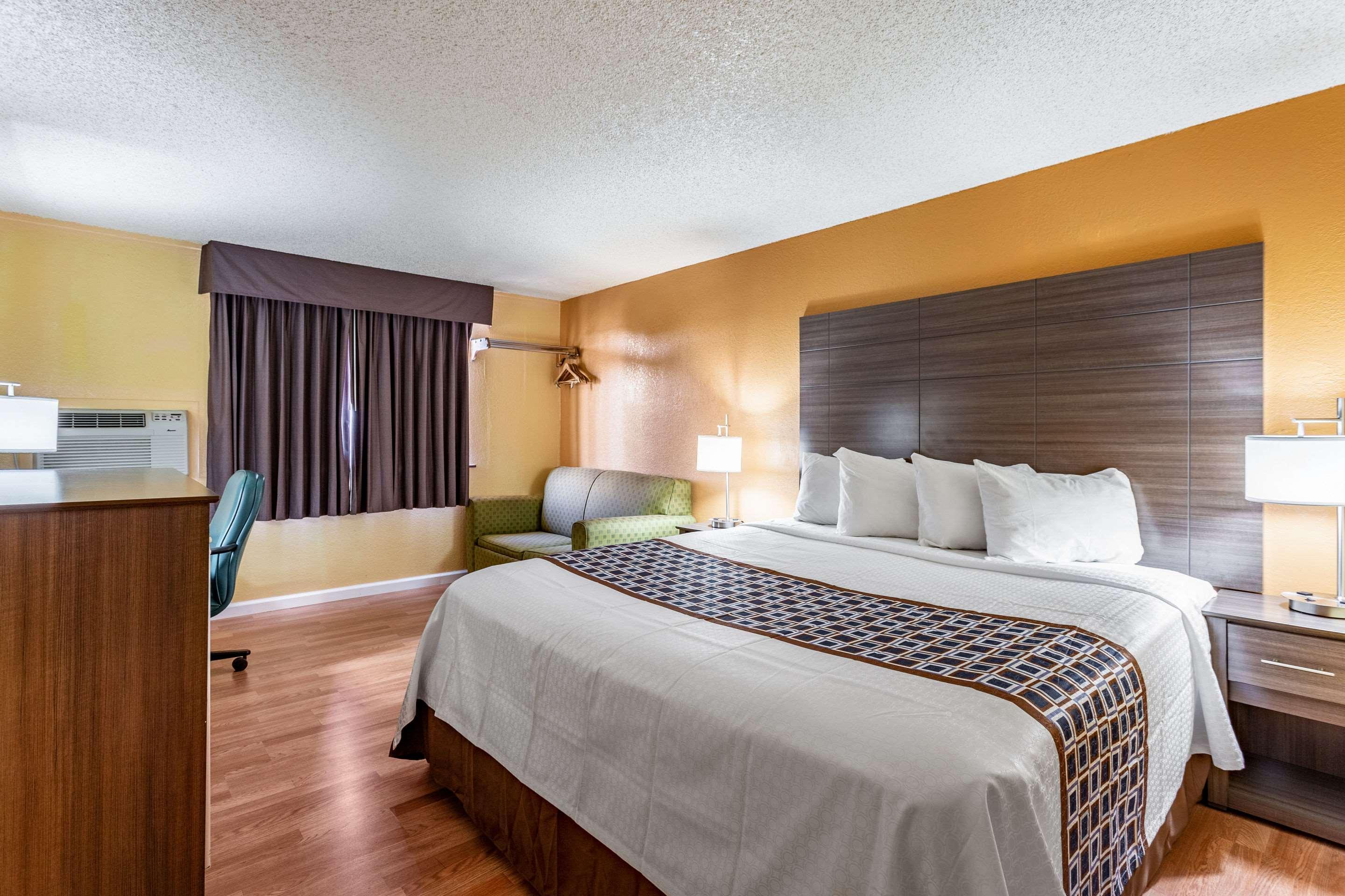 Rodeway Inn Farmington Esterno foto