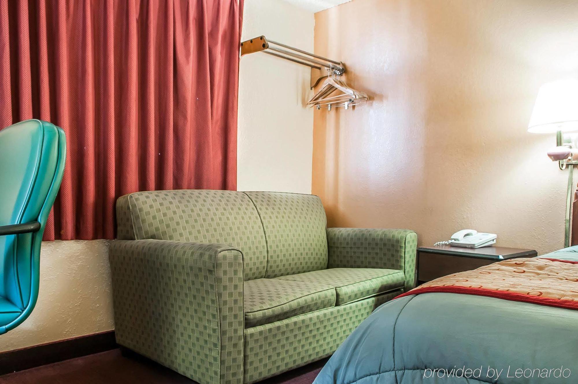 Rodeway Inn Farmington Esterno foto
